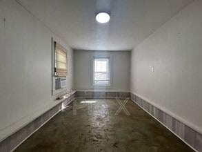 1101 S Washington Ave in Fayetteville, AR - Foto de edificio - Building Photo