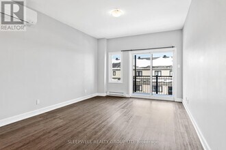 975 N Russell Rd in Russell, ON - Building Photo - Building Photo