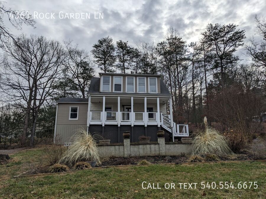 4363 Rock Garden Ln in Roanoke, VA - Building Photo