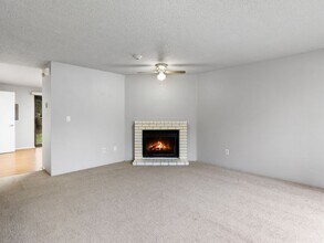 4432-4176 176th St SW in Lynnwood, WA - Building Photo - Building Photo