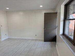 1748 Jancey St in Pittsburgh, PA - Building Photo - Building Photo