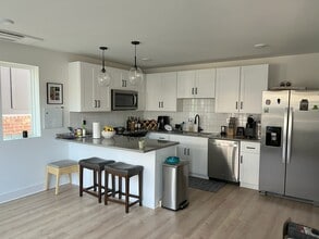 102 Duke St in Nashville, TN - Building Photo - Building Photo