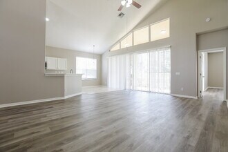 192 Braemar Ave in Venice, FL - Building Photo - Building Photo