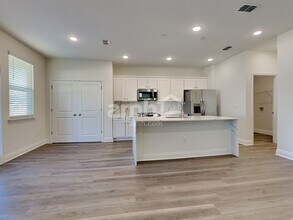 2767 Robinson Rnch Rd in Green Cove Springs, FL - Foto de edificio - Building Photo