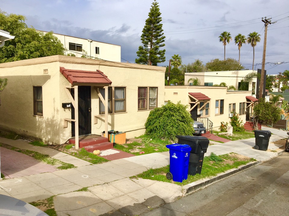 1918 Howard Ave in San Diego, CA - Building Photo