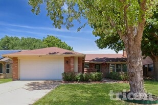 2674 Steppington St in Grand Prairie, TX - Building Photo