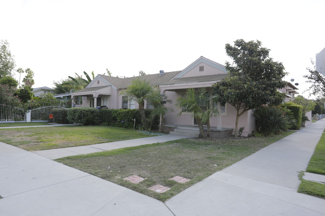 Wilhelmina Apartments in Anaheim, CA - Foto de edificio