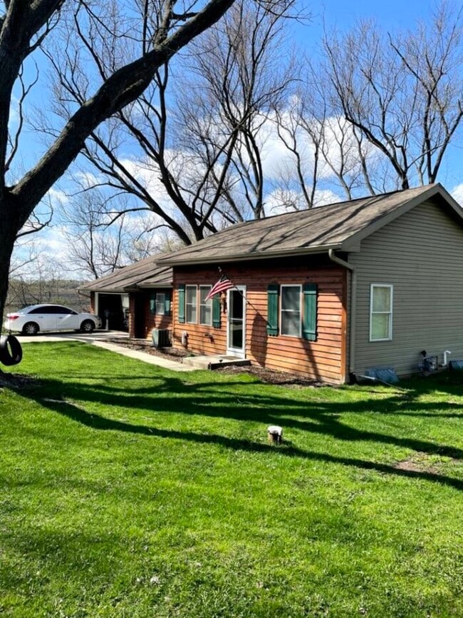 property at N683 Hillside Rd