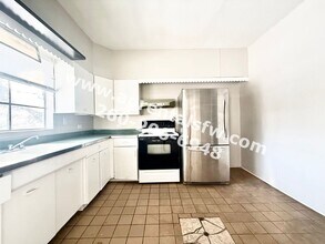 648 Lawton Pl in Fort Wayne, IN - Building Photo - Building Photo