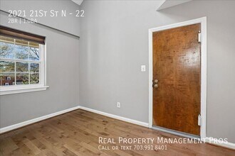 2021 21st St N in Arlington, VA - Building Photo - Building Photo