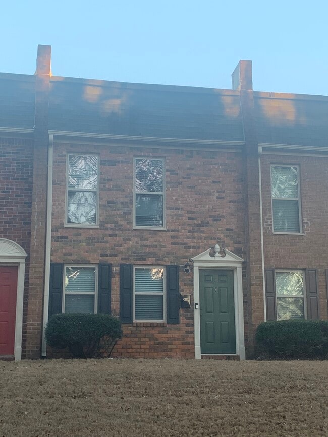 property at 225 Winding River Dr