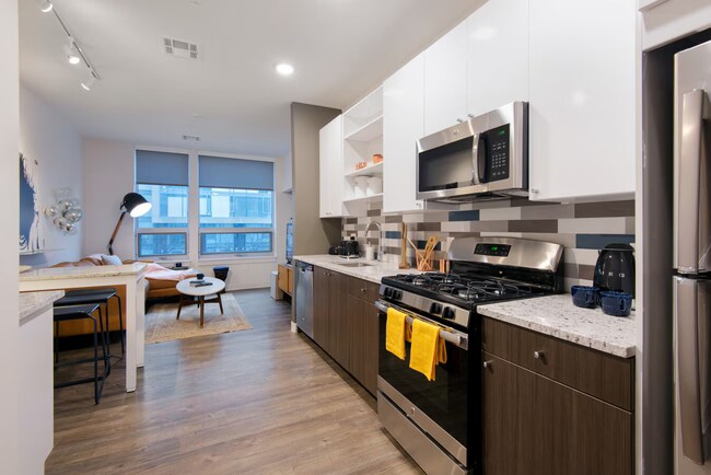 3 Glassworks Ave, Unit 1-140 in Cambridge, MA - Building Photo - Building Photo