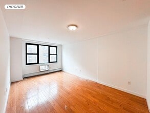 463 E 147th St in Bronx, NY - Foto de edificio - Building Photo