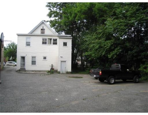 2574 Massachusetts Ave in Cambridge, MA - Foto de edificio - Building Photo