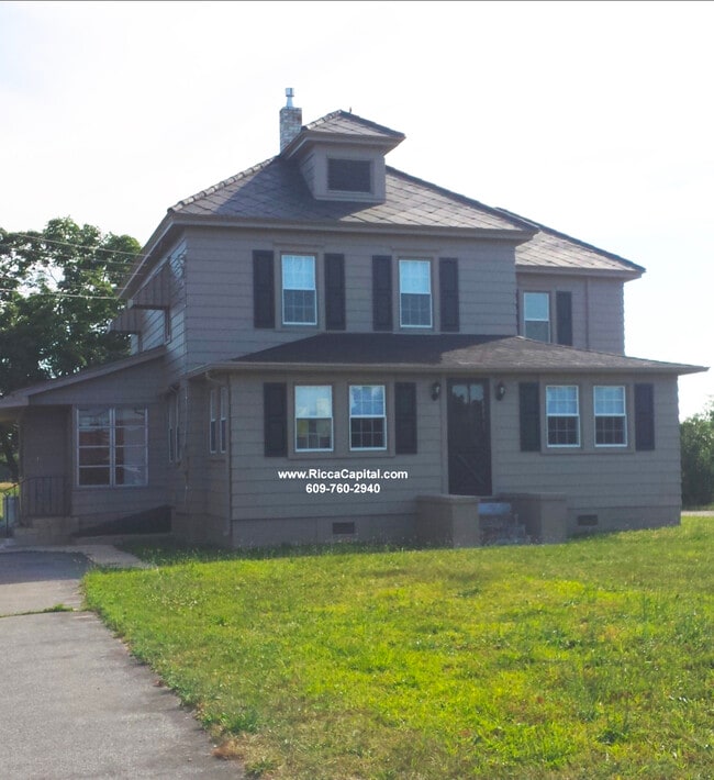 property at 685 Egg Harbor Rd