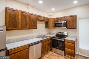 2231 Orem Ave in Baltimore, MD - Building Photo