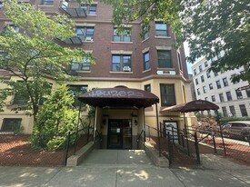 1254 Commonwealth Ave, Unit 1254 Apartments