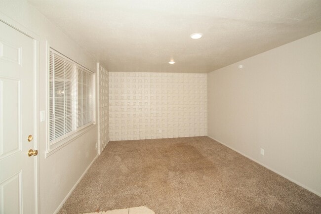 109 S 9th St in Broken Arrow, OK - Building Photo - Building Photo