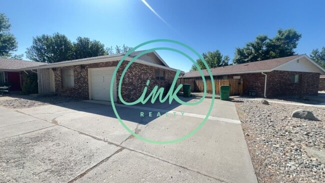 829 Travis Dr