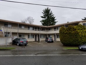 400 NE 65th St in Seattle, WA - Foto de edificio - Building Photo