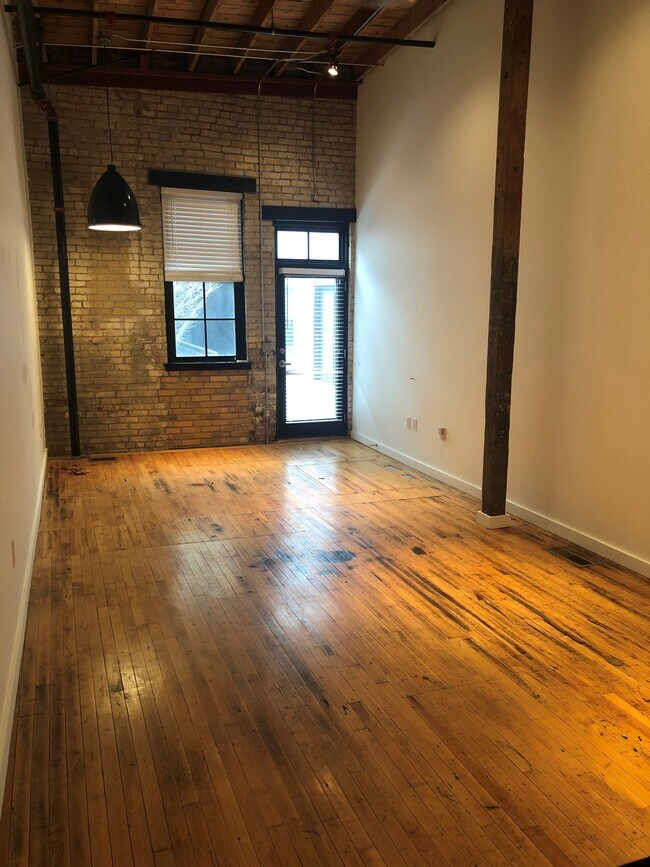 property at 346 Pierpont Ave