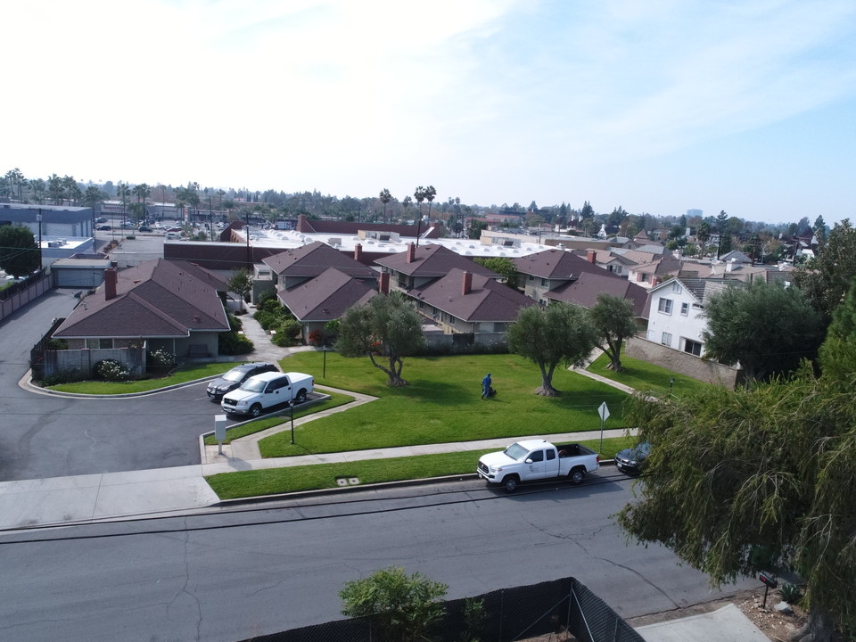 Wass Street Villas in Tustin, CA - Building Photo