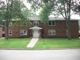 1144 Roland Ln Apartments