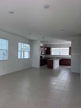 17604 Northlake Grv Dr in Oakland, FL - Foto de edificio - Building Photo