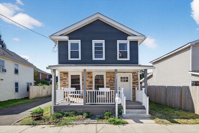 property at 10 Bruce St