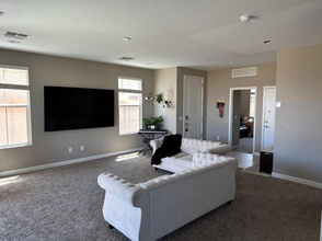 1255 N Arizona Ave in Chandler, AZ - Building Photo - Building Photo