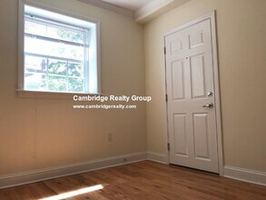 71 Langdon St, Unit 3T in Cambridge, MA - Building Photo - Building Photo