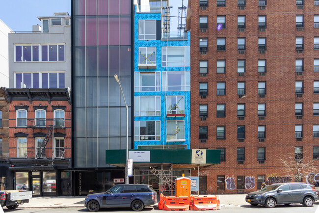 255 Bowery in New York, NY - Foto de edificio - Building Photo