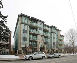 108 25th Ave SW in Calgary, AB - Building Photo - Building Photo