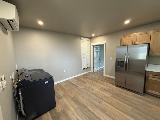 6208 Dark Hollow Rd in Medford, OR - Building Photo - Building Photo