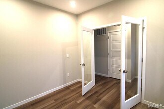 331 Dalriada Blvd in O'Fallon, MO - Building Photo - Building Photo