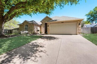 7404 Catlow Ct in Fort Worth, TX - Building Photo