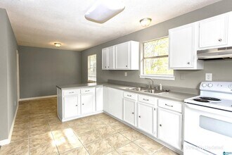 1533 6th Way NW in Center Point, AL - Building Photo - Building Photo