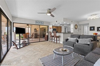 14790 Eagle Ridge Dr in Ft. Myers, FL - Building Photo - Building Photo