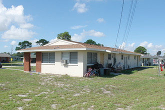 Pineda Homes in Cocoa, FL - Building Photo - Building Photo