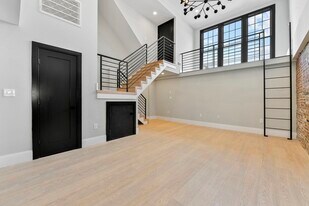 6 Brooks St in Boston, MA - Building Photo