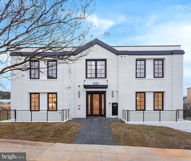 property at 3200 22nd St NE