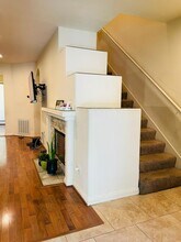 12526 Heatherton Ct in San Diego, CA - Foto de edificio - Building Photo