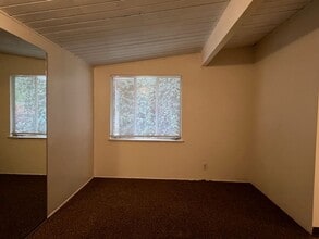 22 Candy St in Bakersfield, CA - Building Photo - Building Photo