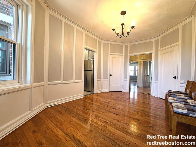 1263 Commonwealth Ave, Unit #5