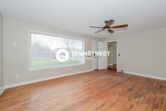 724 5th St SE in Puyallup, WA - Building Photo - Building Photo