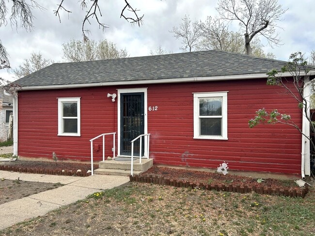 property at 612 9th St