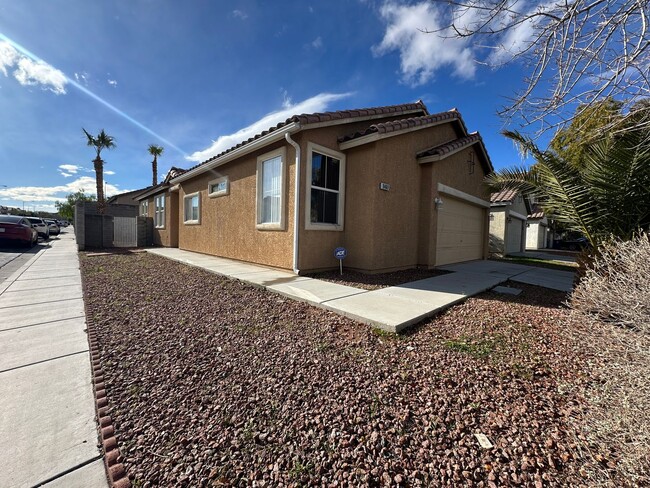 9469 Vast Valley Ave in Las Vegas, NV - Building Photo - Building Photo