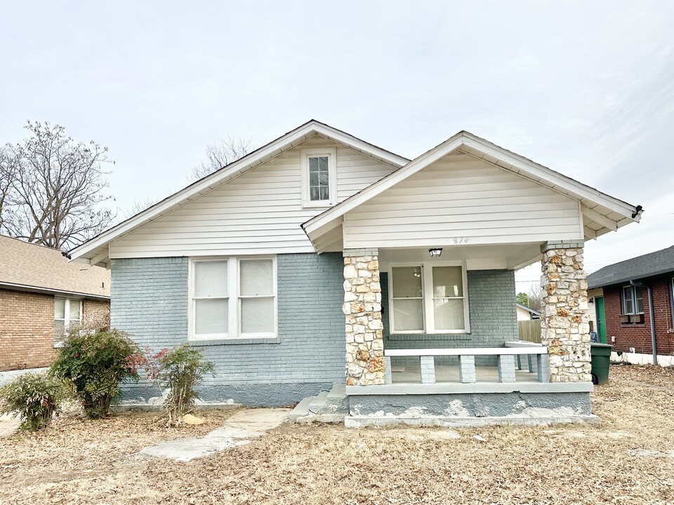 874 Garland St in Memphis, TN - Foto de edificio