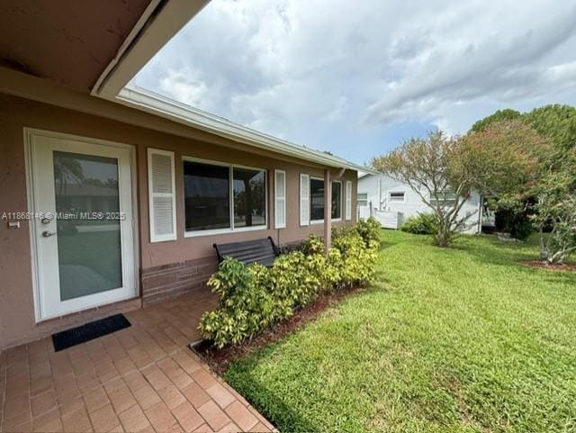 7003 NW 99th Ave in Tamarac, FL - Foto de edificio - Building Photo
