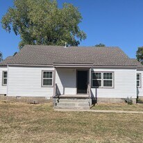 525 E Ute St in Tulsa, OK - Building Photo